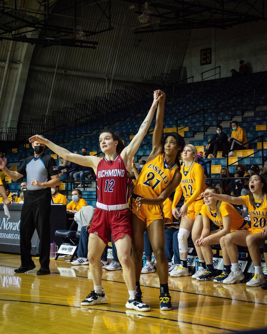 Women’s Basketball continues win streak in win over&nbsp;Richmond&nbsp;
