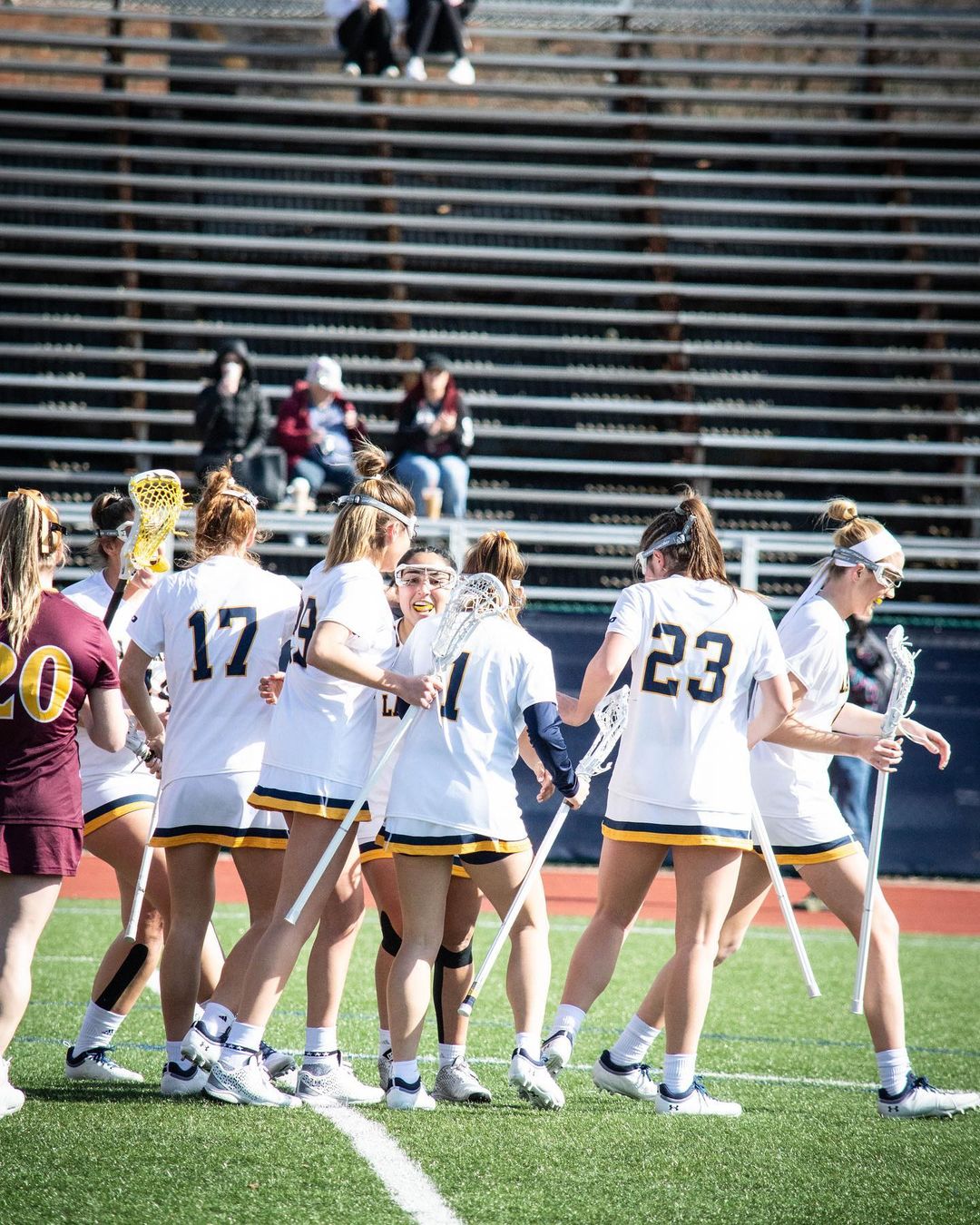 Lacrosse starts season with a comeback&nbsp;win