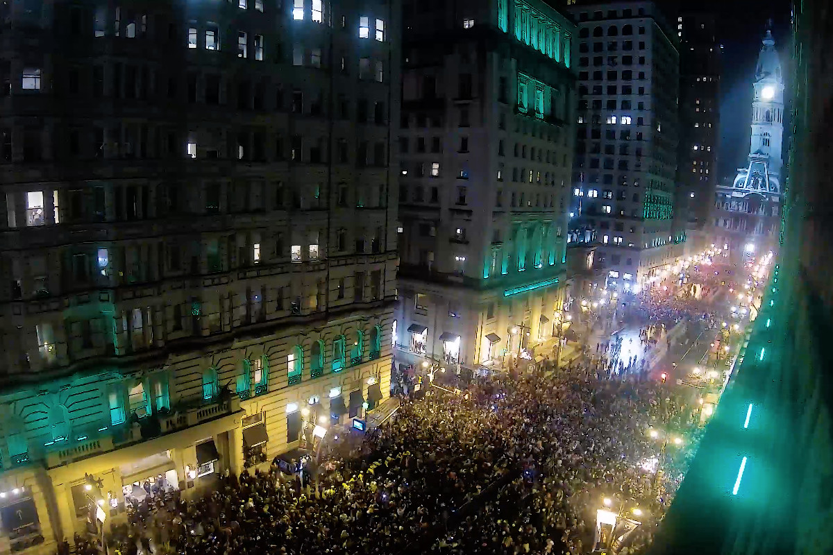 La Salle Univeristy students celebrate Eagles&nbsp;victory